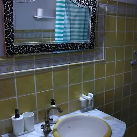 Private - The Lover's Nest - Privado Apartment